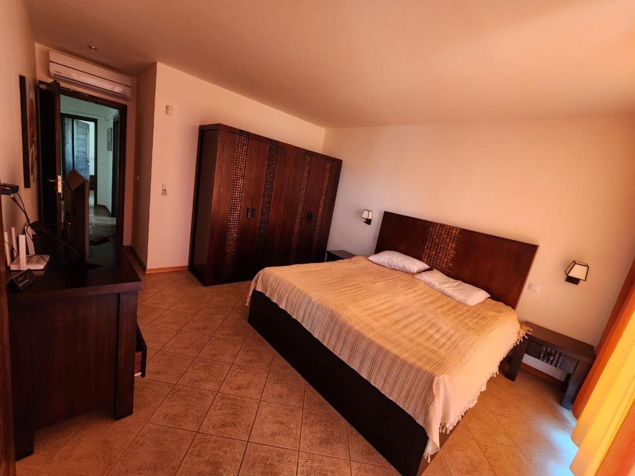 Private Villa 102 in BlackSeaRama Balchik Esterno foto