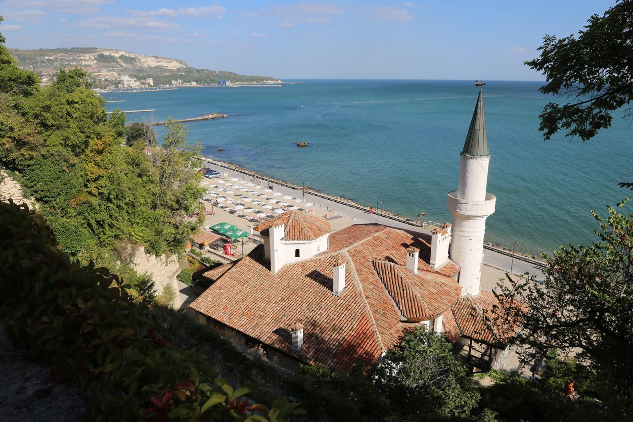 Private Villa 102 in BlackSeaRama Balchik Esterno foto